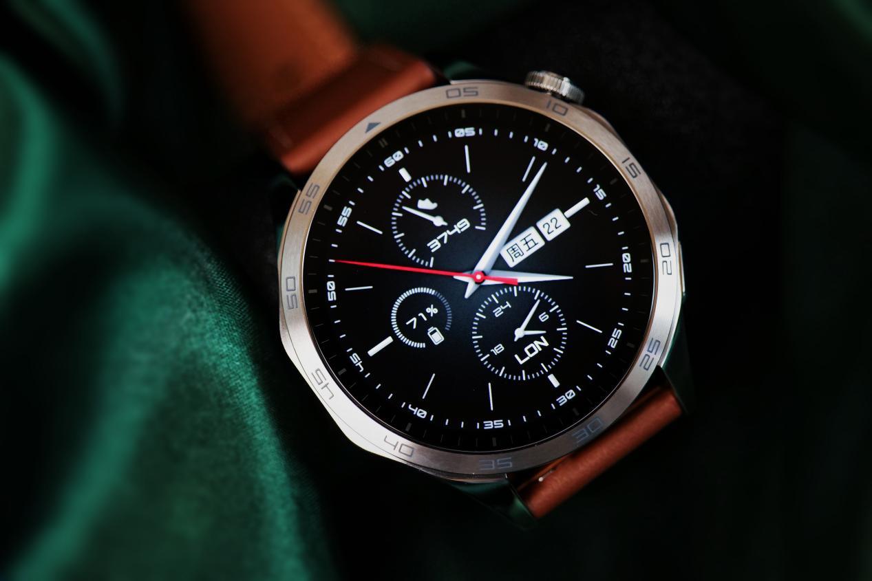 如何看待 9 月 25 日华为发布 watch gt4 系列手表?是否值得购买?