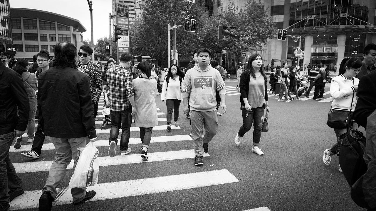 4. 房价走势预测