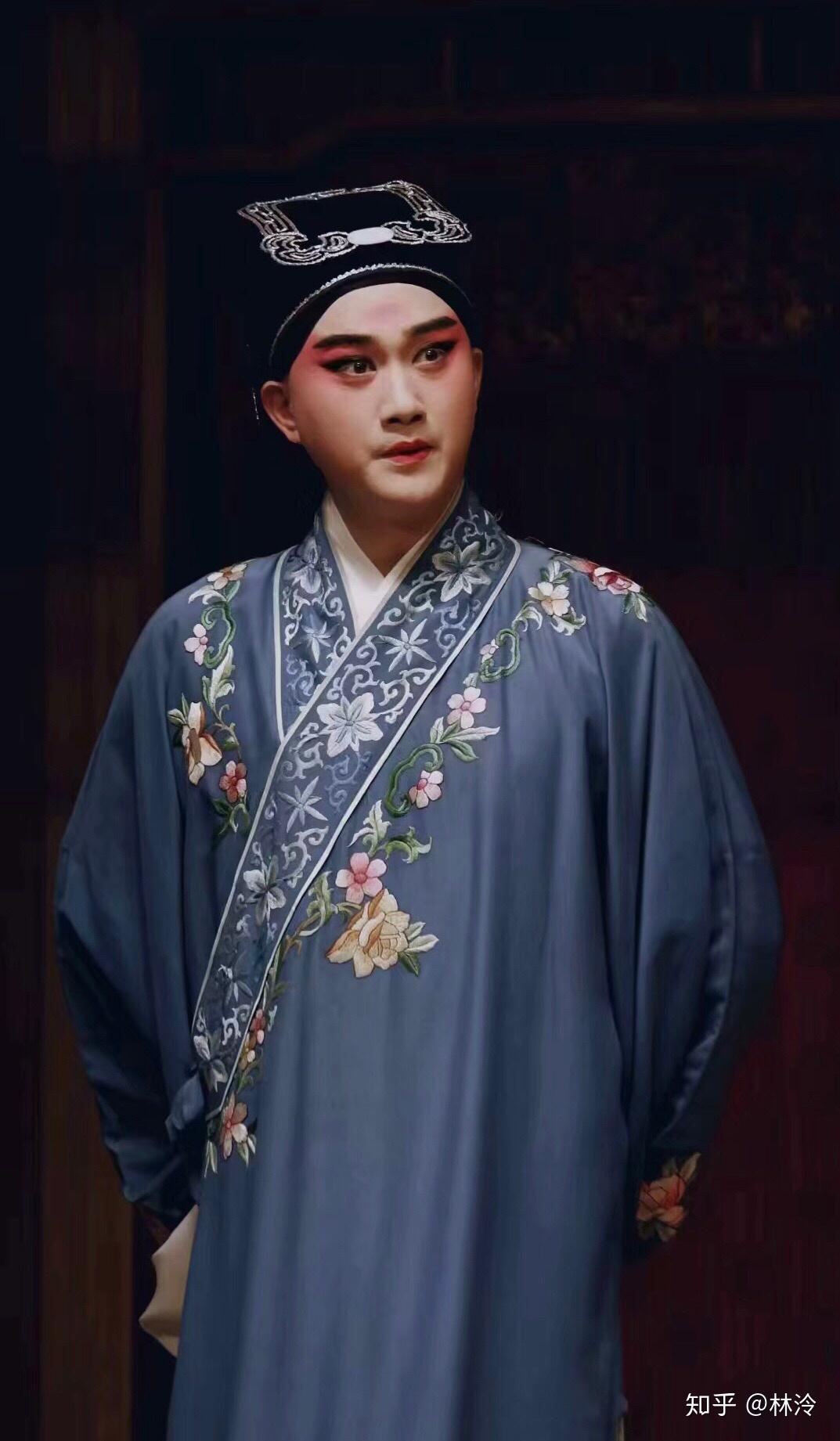 昆曲中属于巾生的人物有哪些? - 知乎