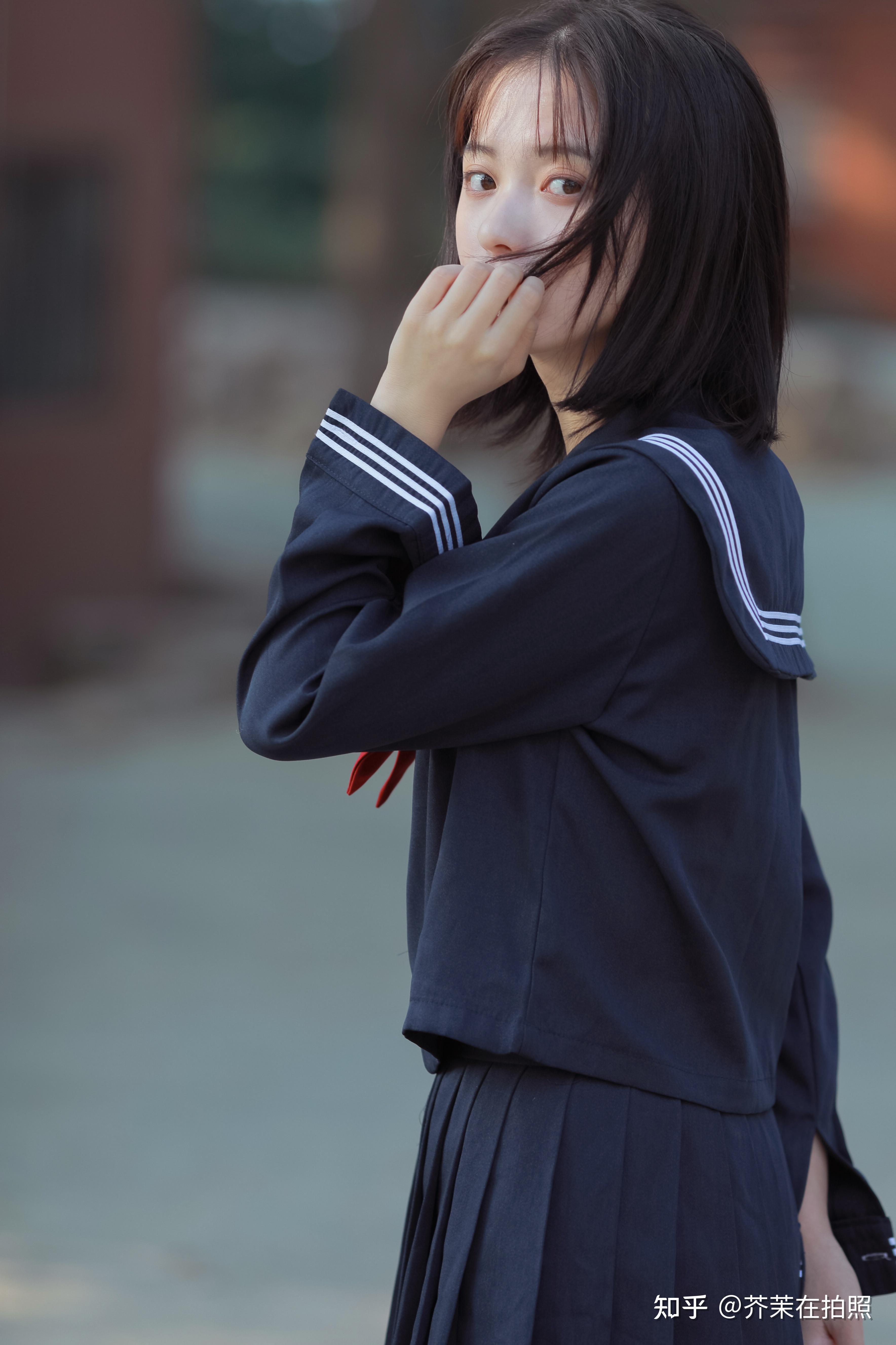 怎么拍妹子水手服的照片?