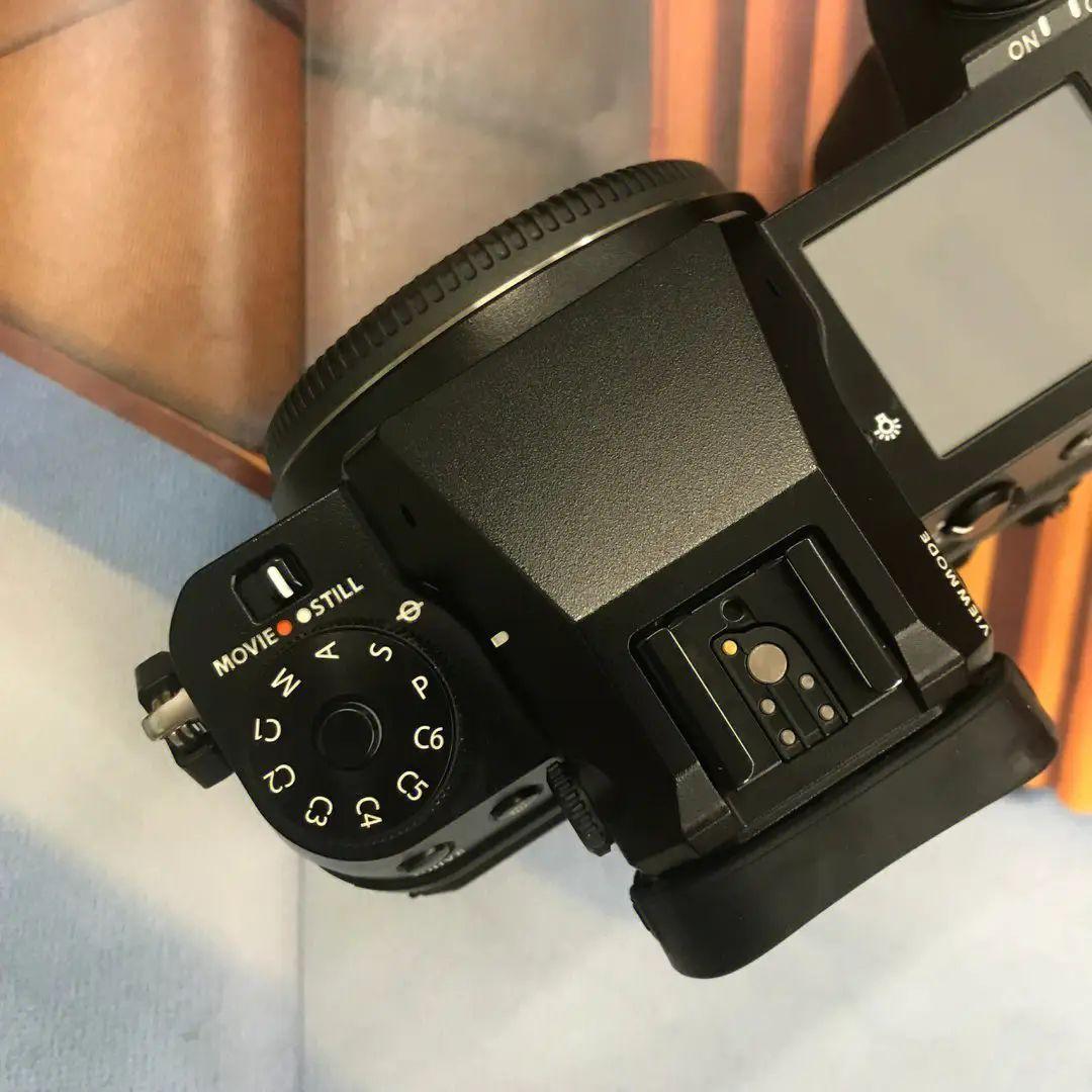 富士gfx100s中画幅相机降价9900元这对于摄影器材市场格局会产生怎样