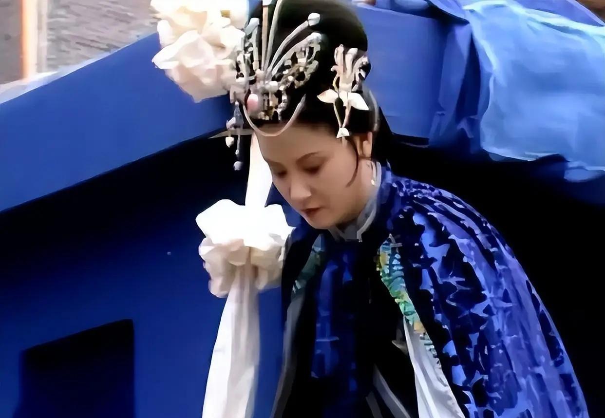 缎袄 