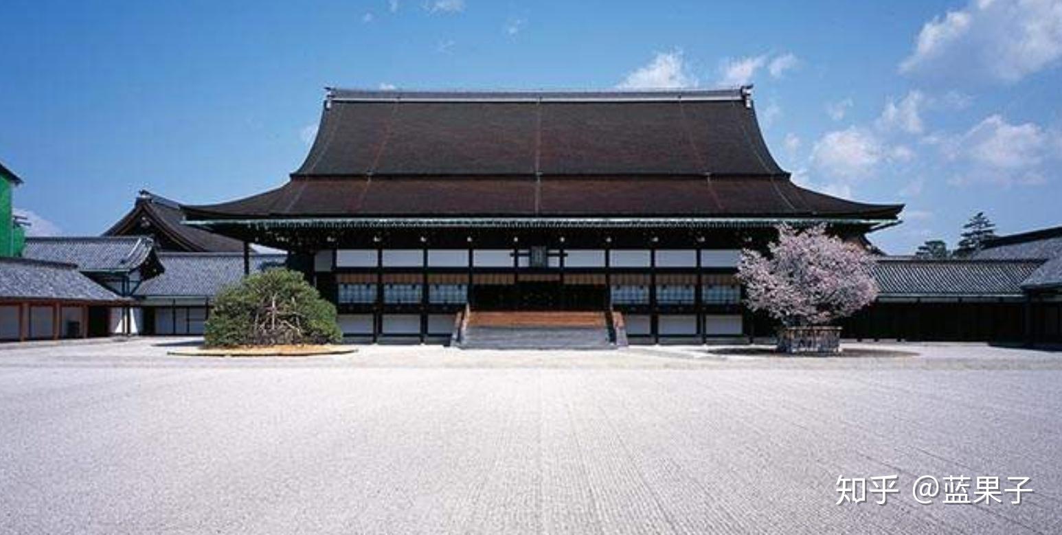 日本皇宫的内部是什么样子的?
