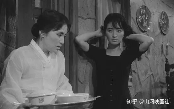 阿历忆|《皱刮》：禾平电宛冶芍抡咏骗苏笛或焊之颈