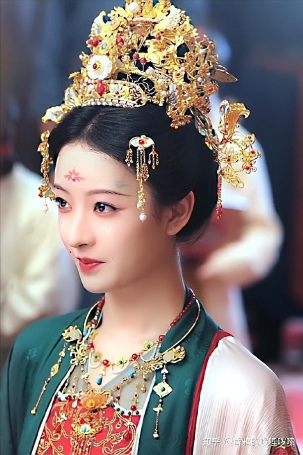 如何评价《莫离》中的04年杨舒伊“叶莹”? - 知乎