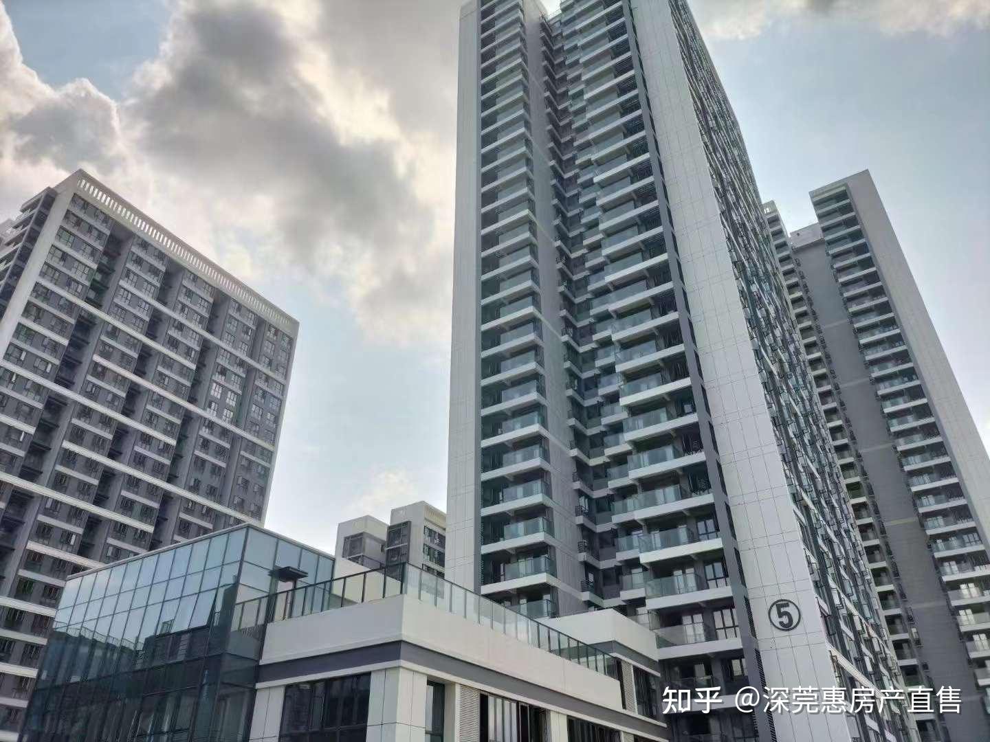 凤岗雁田38栋花园【京东慧谷】一房首付19万 - 知乎