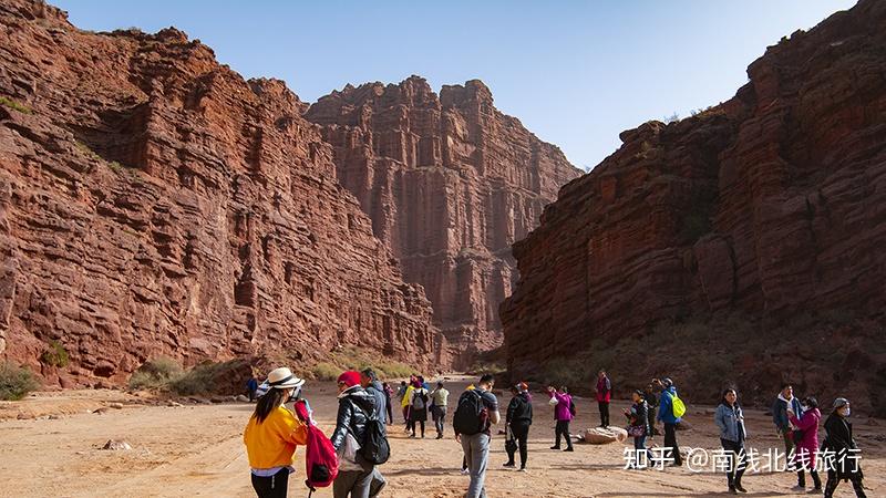 新疆南北疆景点对比_新疆塔城老干部局_新疆南北疆旅游路线推荐