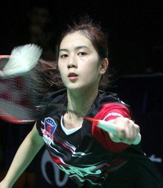 大堀彩用的是什么拍子?