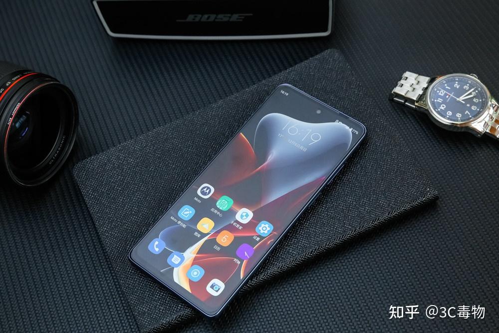 摩托羅拉 moto edge s30 冠軍版發佈,搭載驍龍 888 plus ,值得入手嗎?