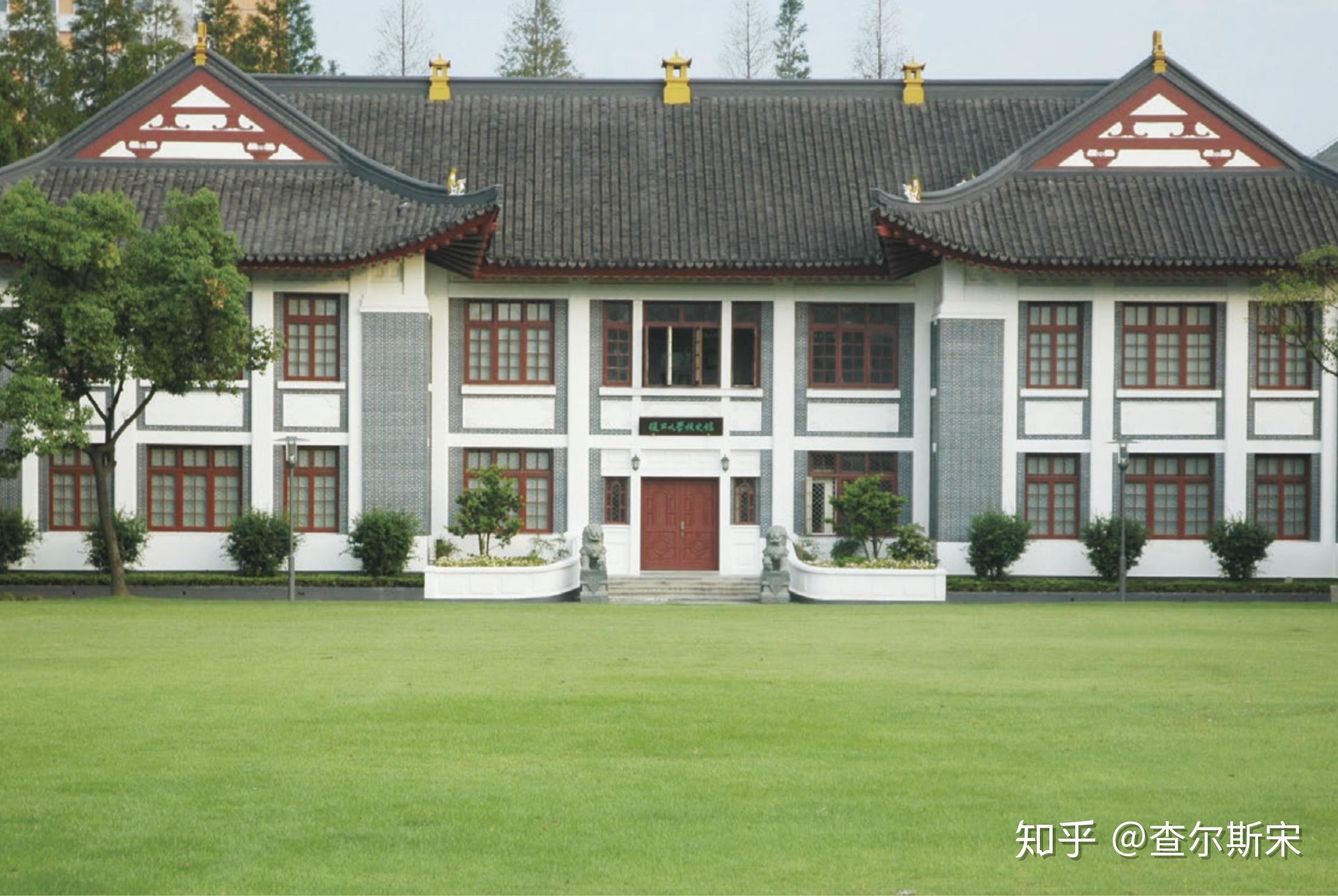 求推荐性价比比较高的相机