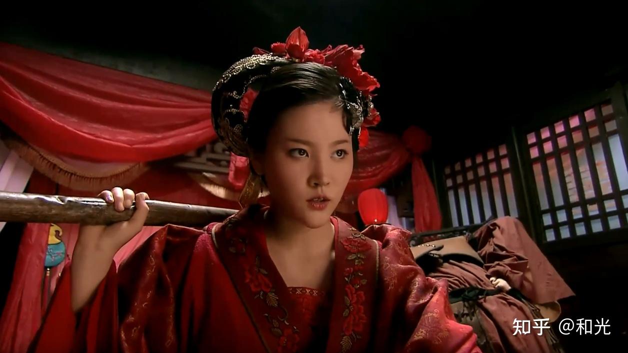 水浒传里的扈三娘为何不报杀父之仇