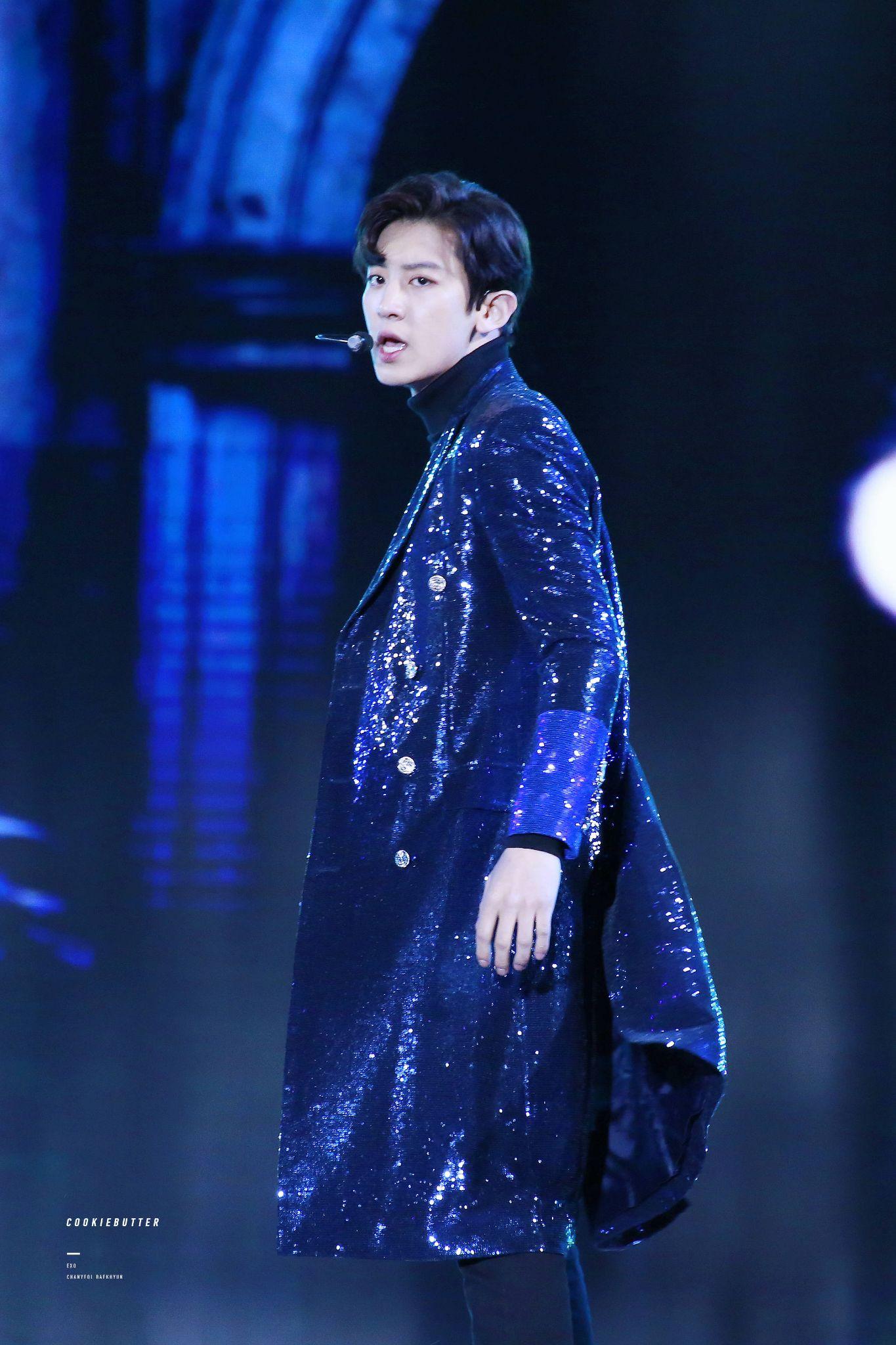 茶蛋(exo)有哪些好看的打歌服/演唱会/mv服装? - 知乎