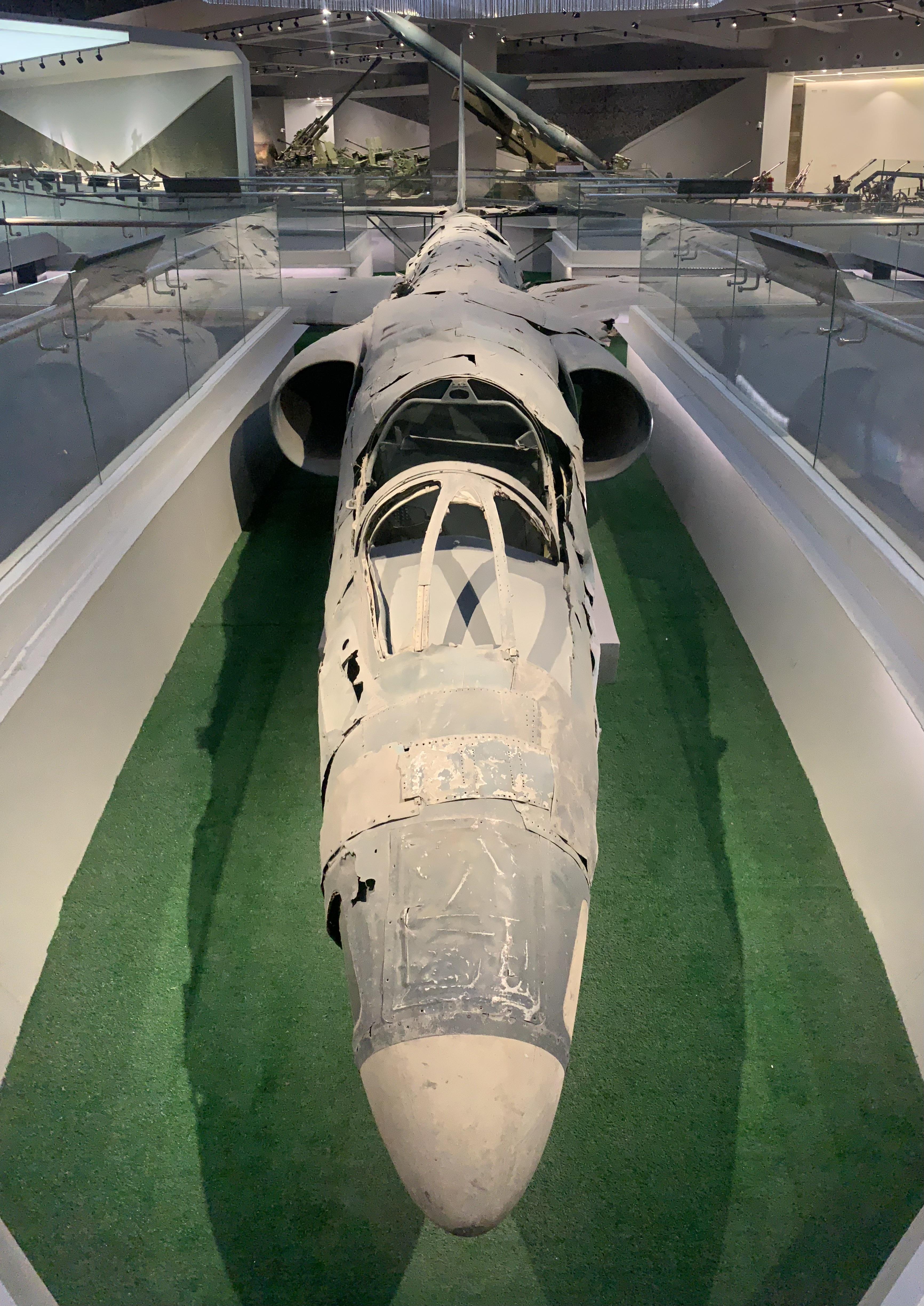 为什么u2使用自行车式起落架? - 知乎