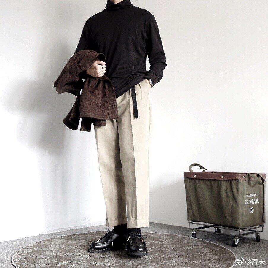卡其色裤子搭配什么衣服和鞋子好? - 知乎