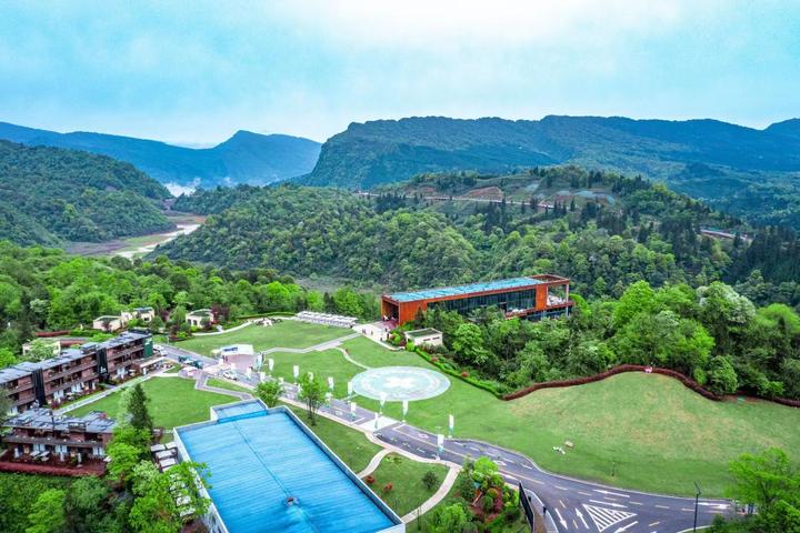 世外乡村海子山基地简介