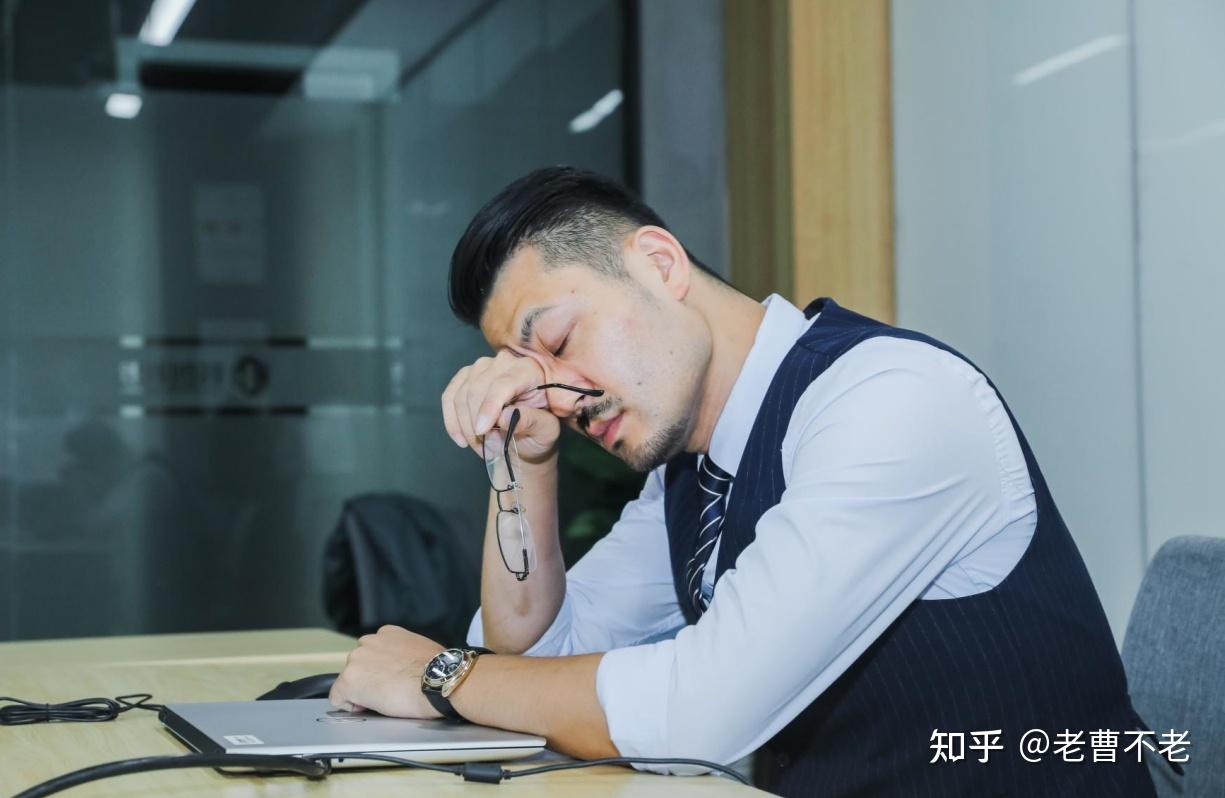 领失业金的人,暴涨!想卷卷不动,想躺躺不平... - 知乎