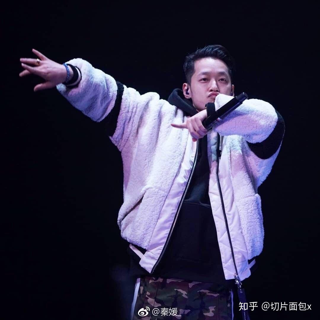 韩国有哪些长得好看的rapper