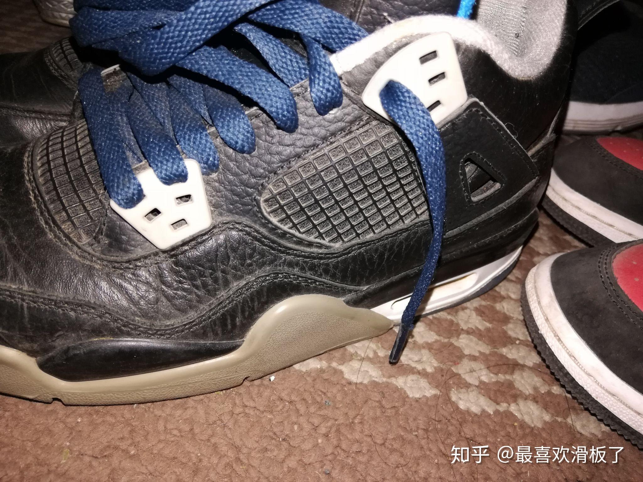 aj4的鞋帶怎麼綁我把它拆下來了