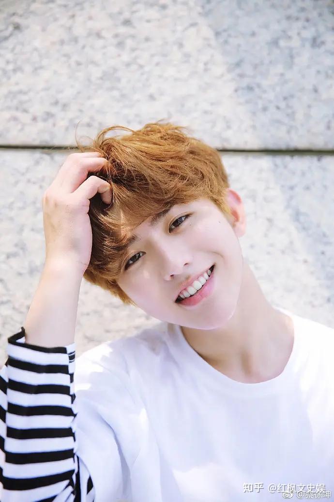 北京广告协会发文「对歌手蔡某某做好风险把控」,如何看待此事?