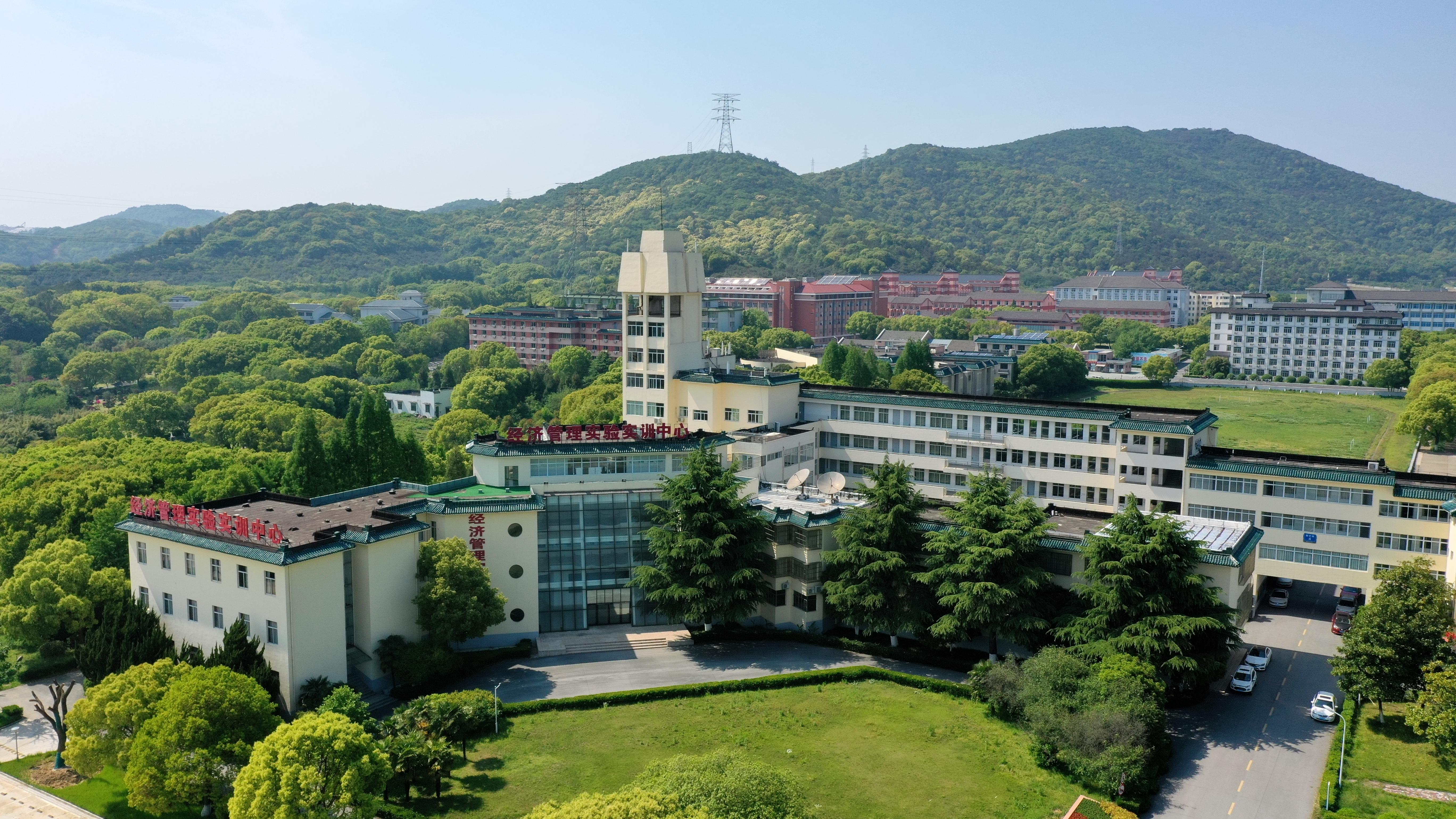 无锡太湖学院风景照图片