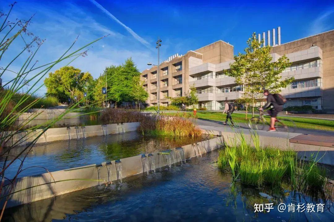 加拿大风景最好的大学留学在线 加拿大风景最好的大学留学在线