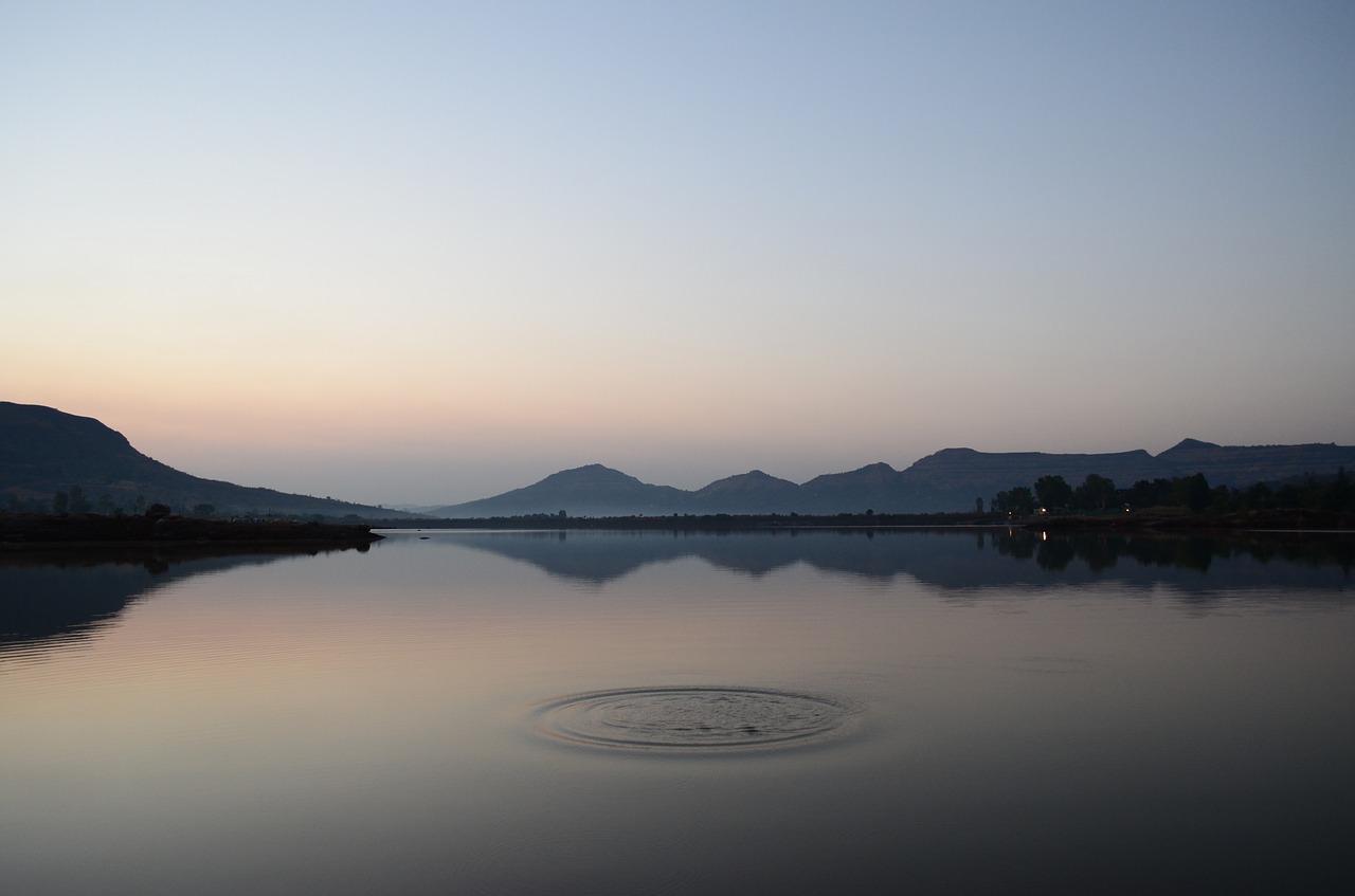 3. 水景豪宅推荐