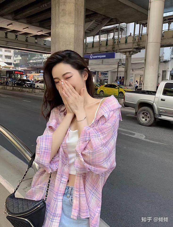 有什么好看的衣服适合偏瘦的女孩子价格不贵质量好