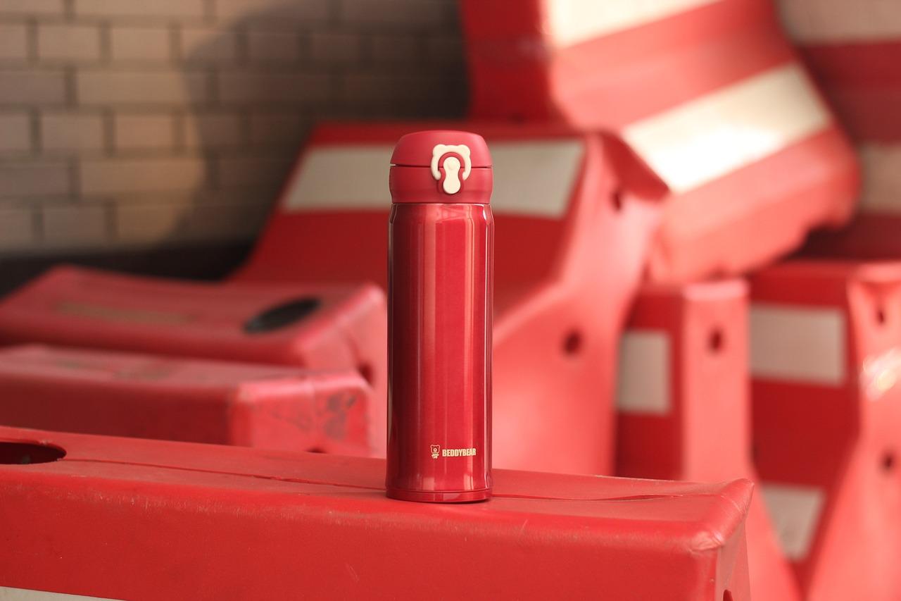 什么材质的热水瓶好