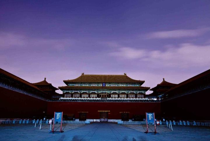 专业摄影培训机构讲解打破平拍的无趣感 - 知乎