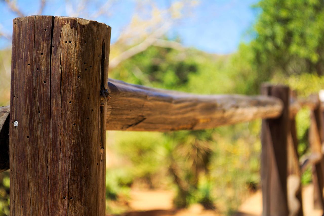 什么楼梯扶手结实便宜