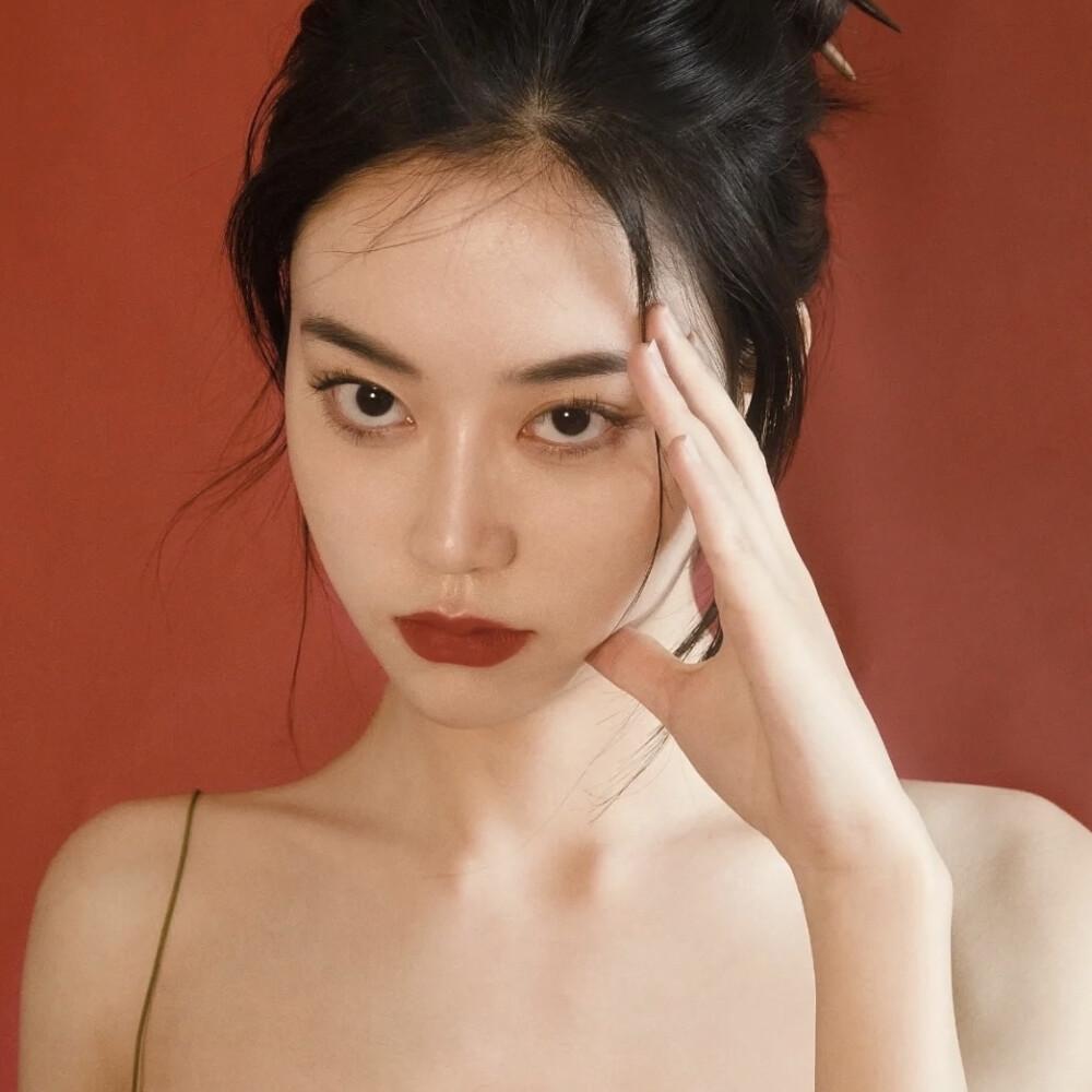 有没有女生高冷头像