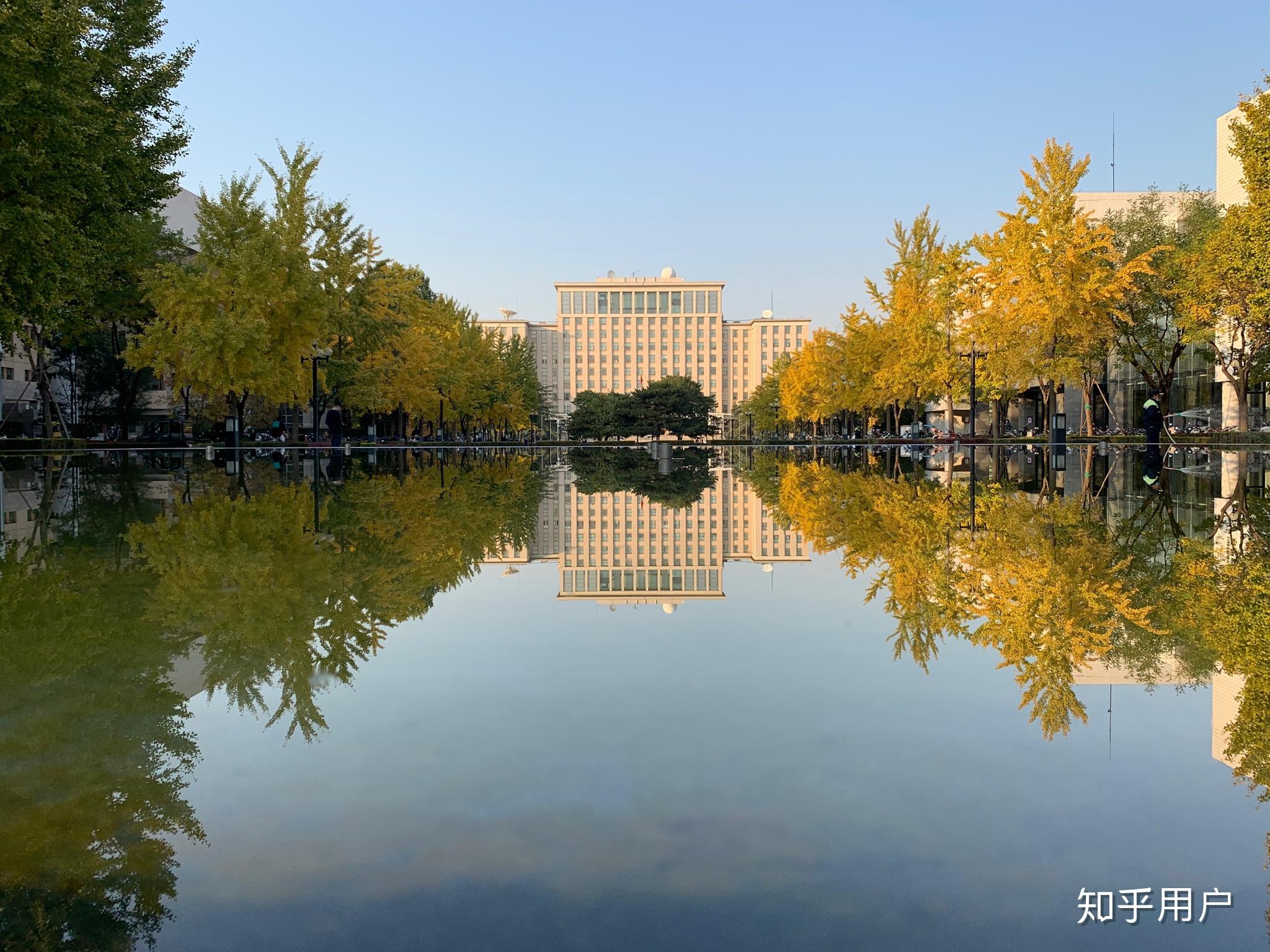 想要一些清华大学的图片景色建筑都可以