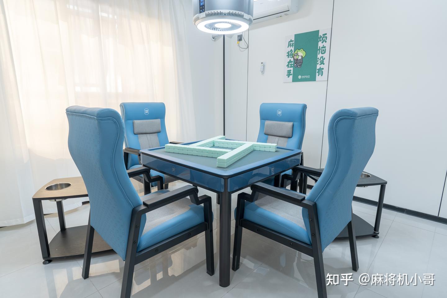 棋牌室的“隐形店长”,会说话的方和智旋麻将机