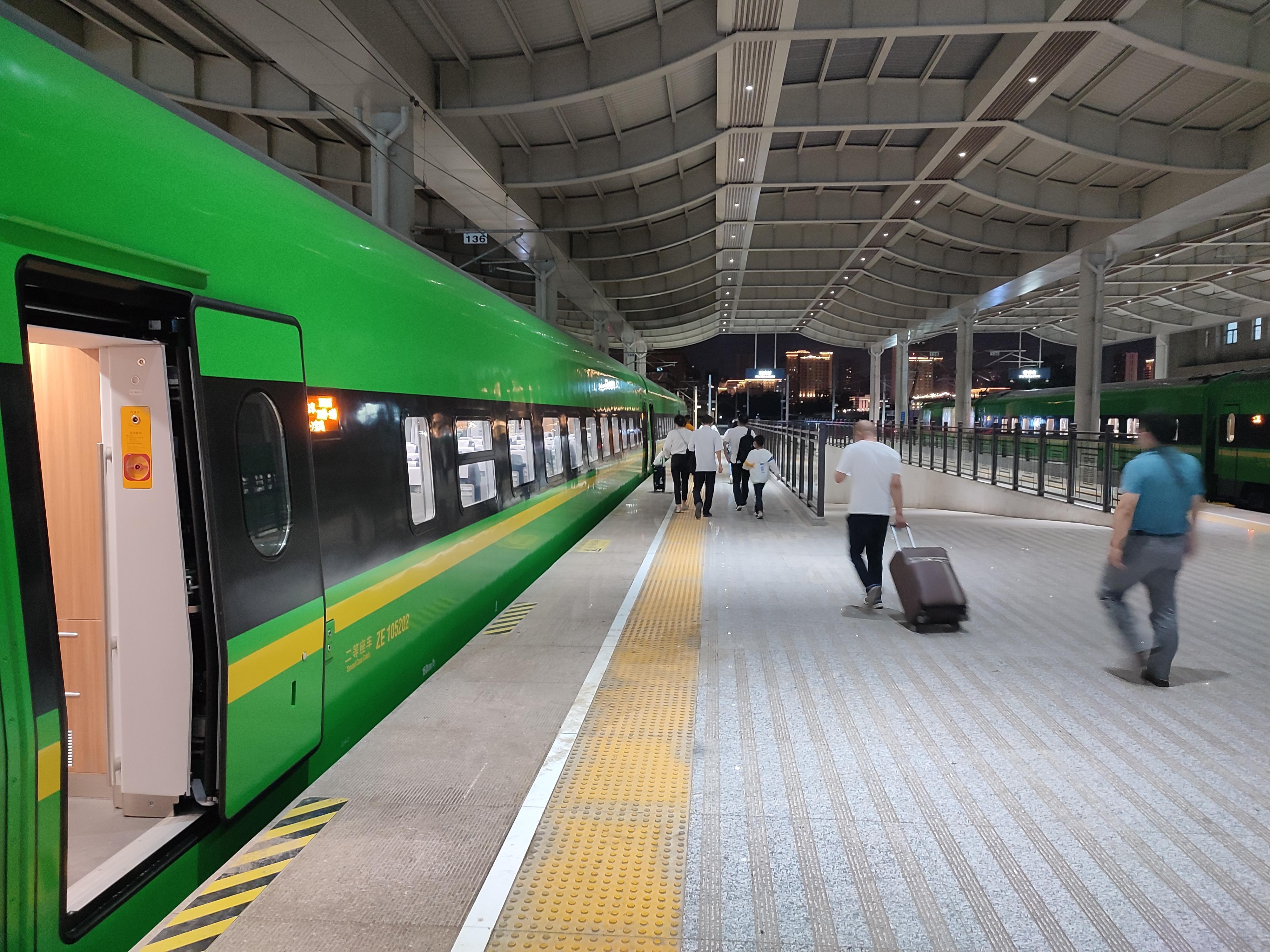 动集cr200j大概会在多少年内全面普及,进而替代现有的z t k字头 ?