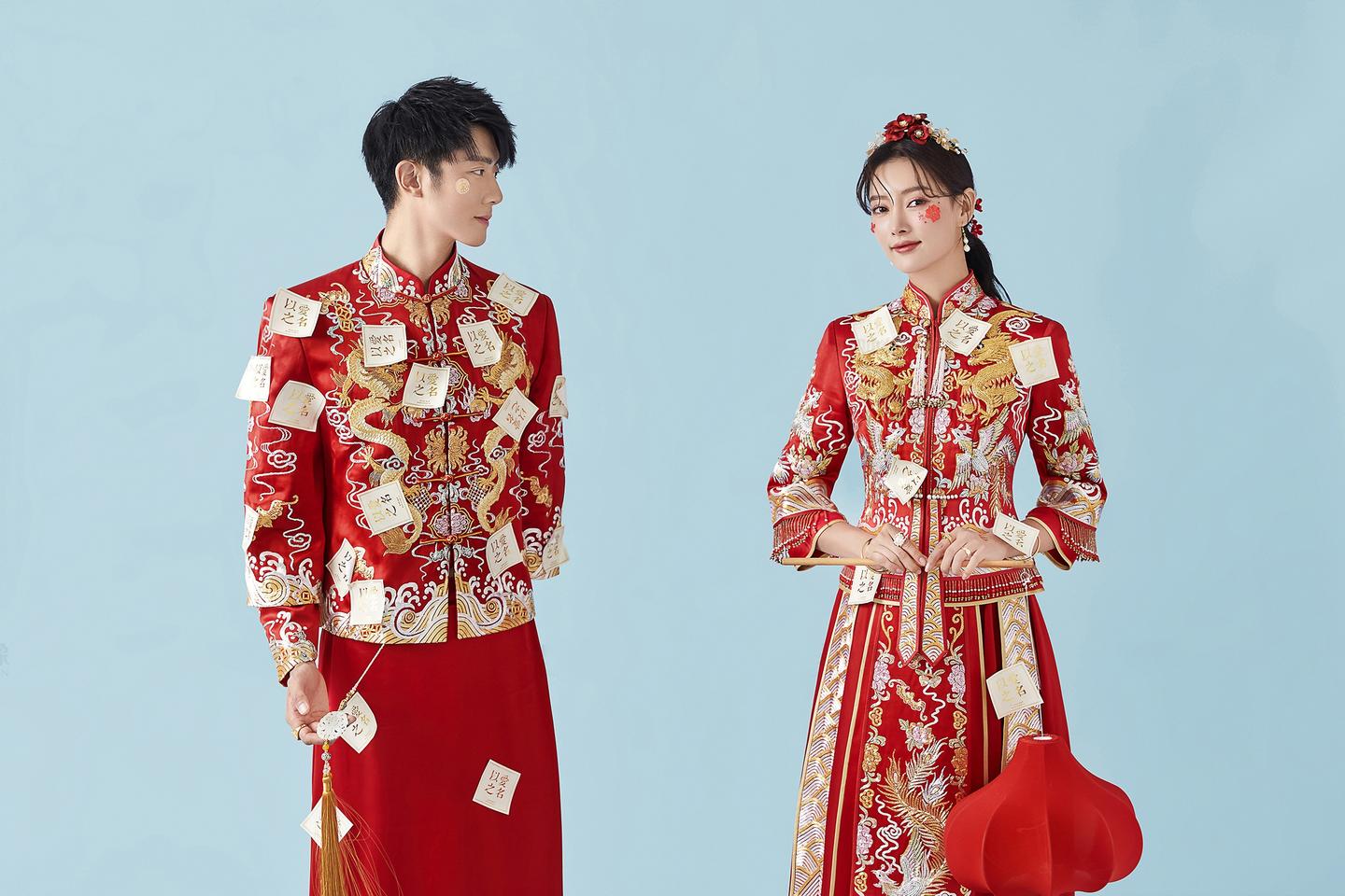 超赞的🤩室内中式秀禾服婚纱照,必拍的风格之一 - 知乎