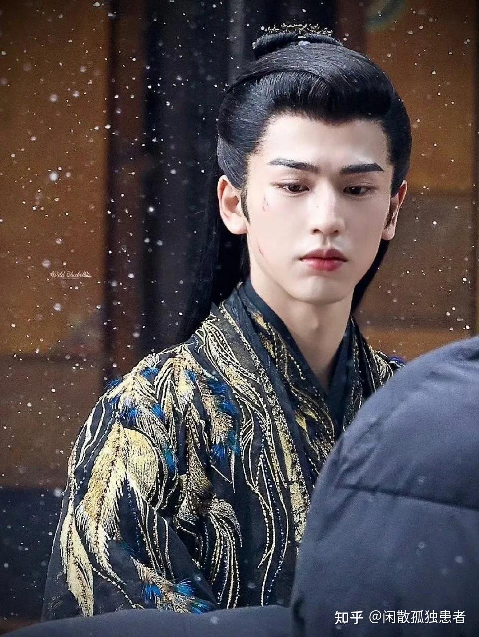 如何评价郭敬明执导,虞书欣,张凌赫主演的古装剧《云之羽》? - 知乎