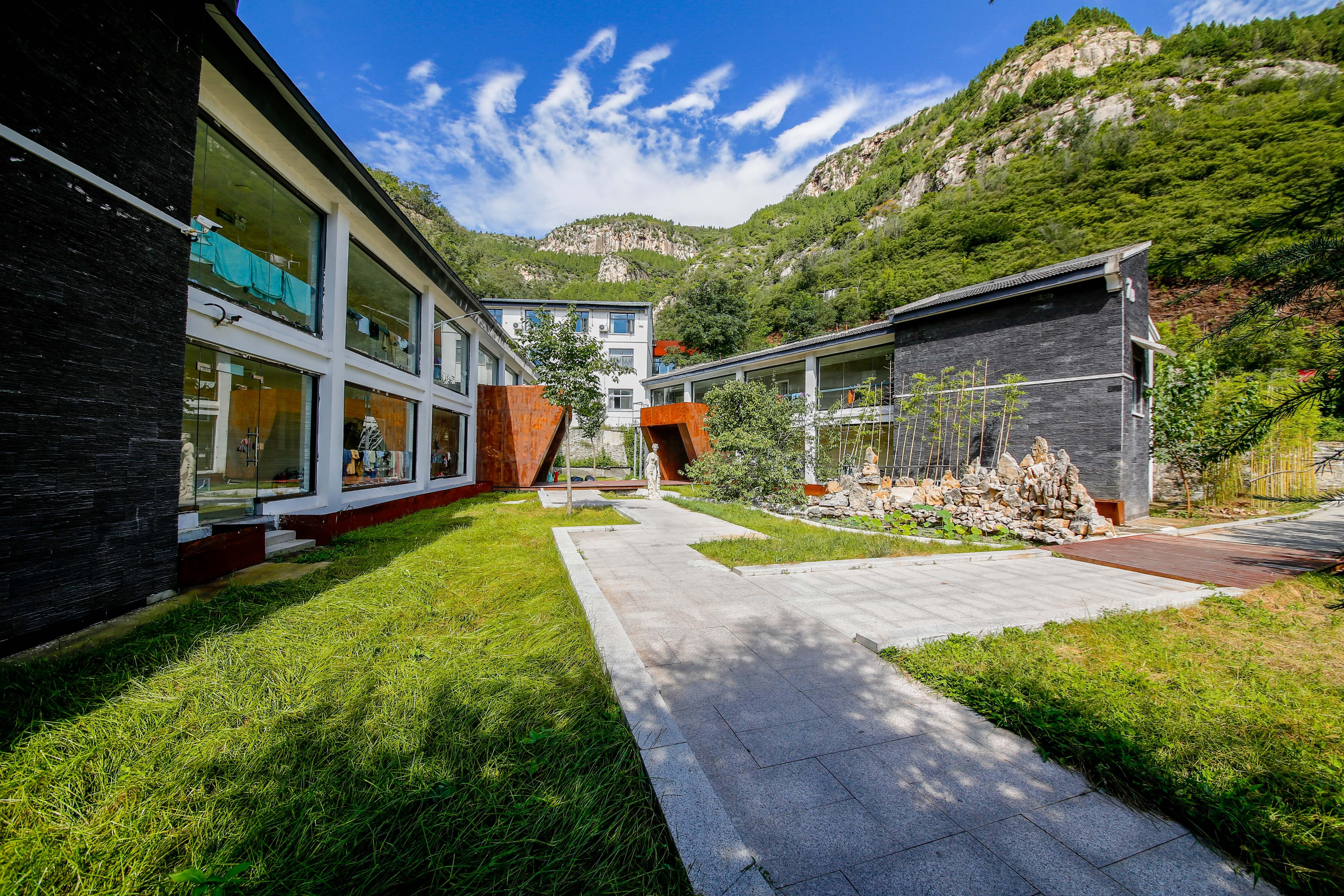 山东济南画室培训辅导学校为什么都推荐梦工场画室