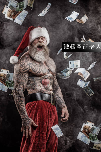 史上最硬核圣诞老人全身94的地方有纹身