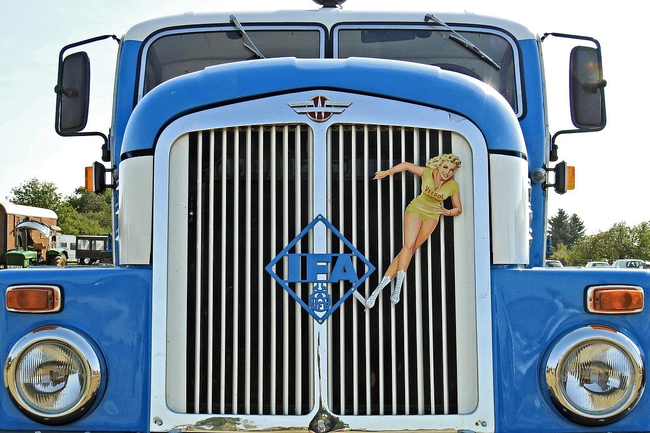 3. 格栅应用技巧