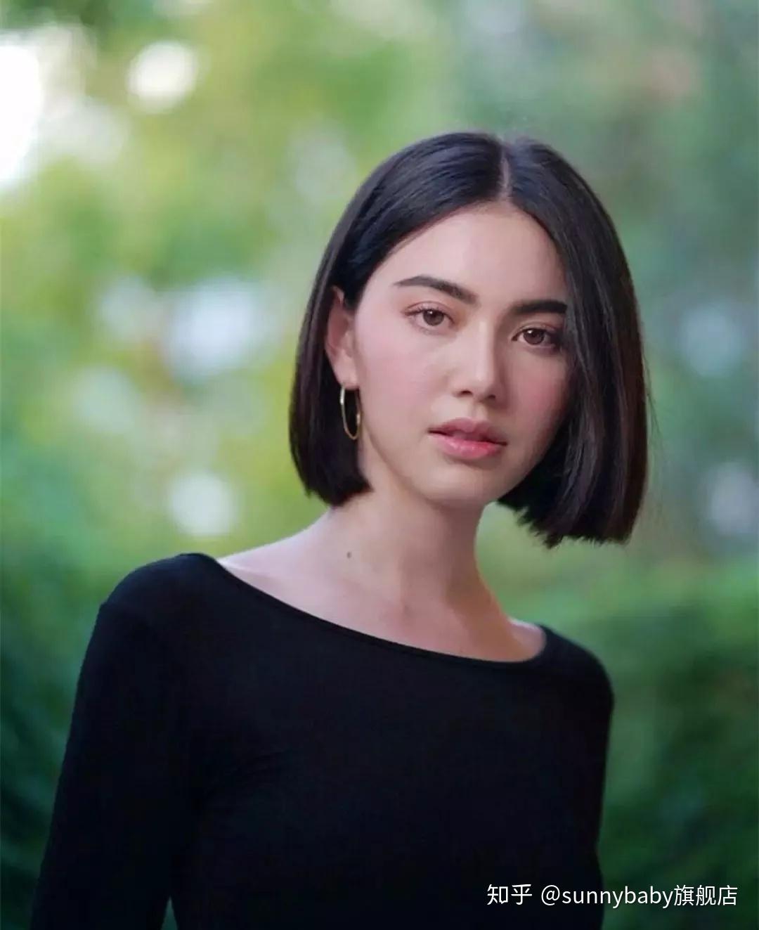 适合圆脸 额头窄的短发有哪些? - 知乎