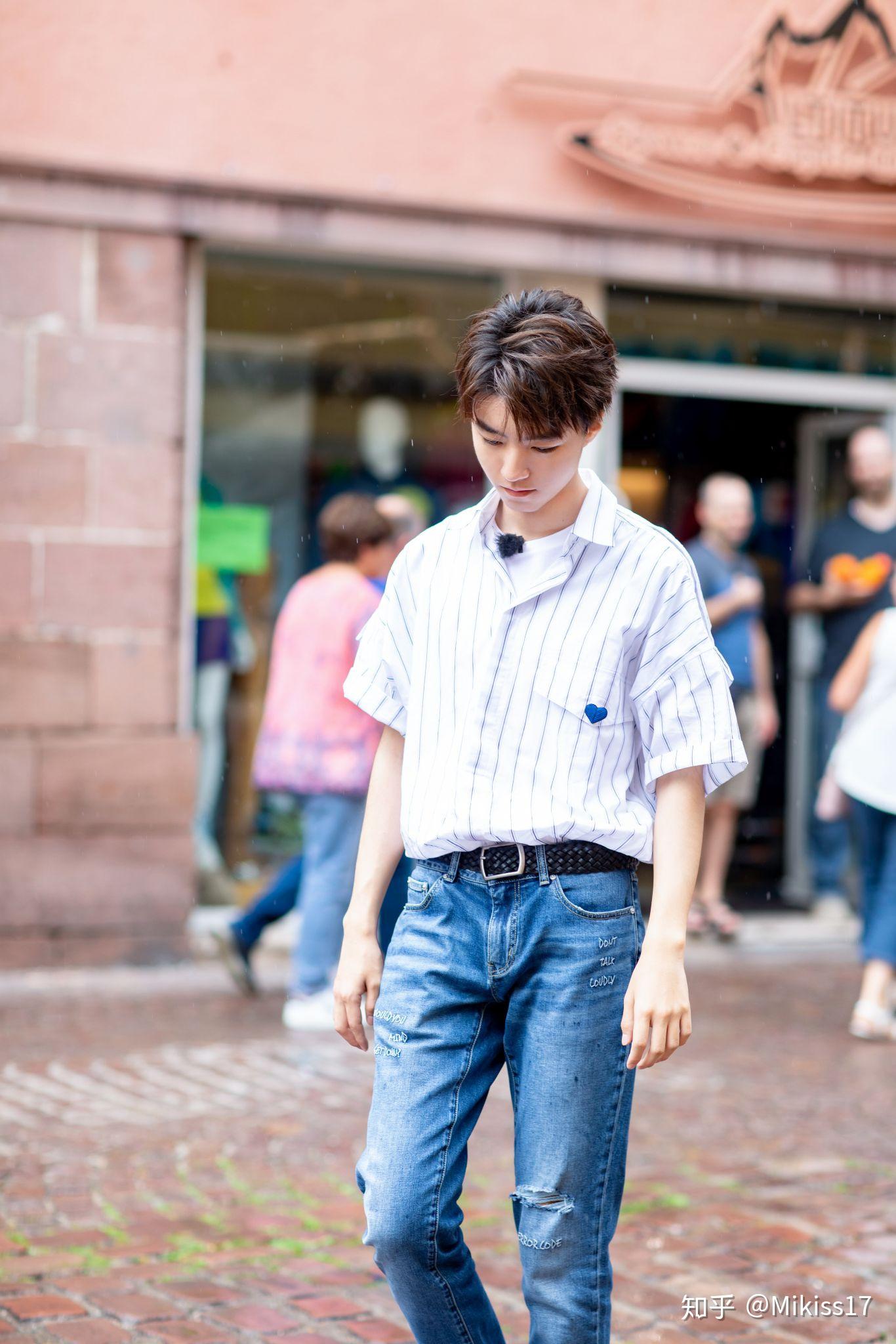 如何评价中餐厅第二季剧组在快乐大本营20180825的表现