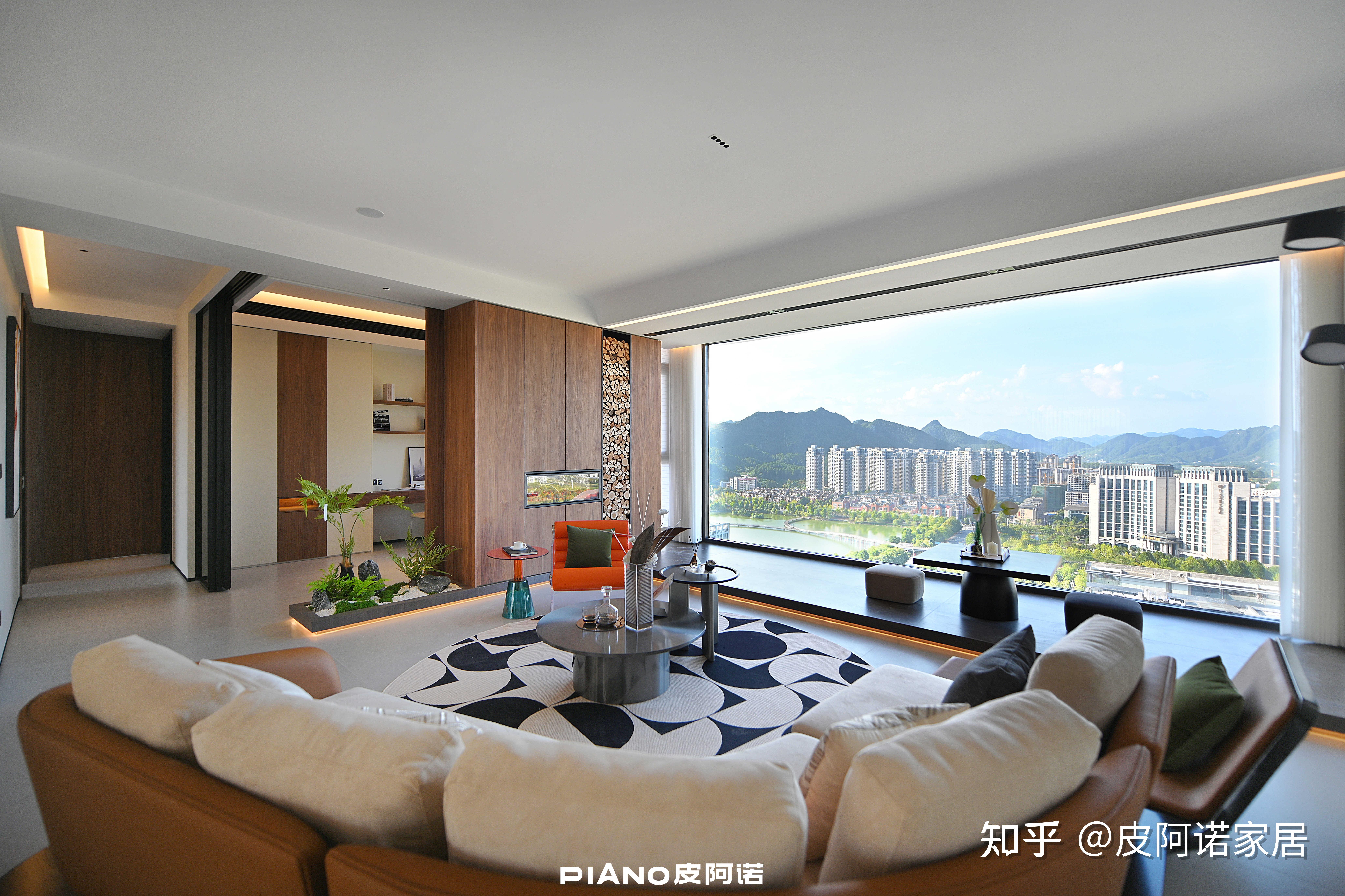 客厅全是落地窗怎么装修好看?