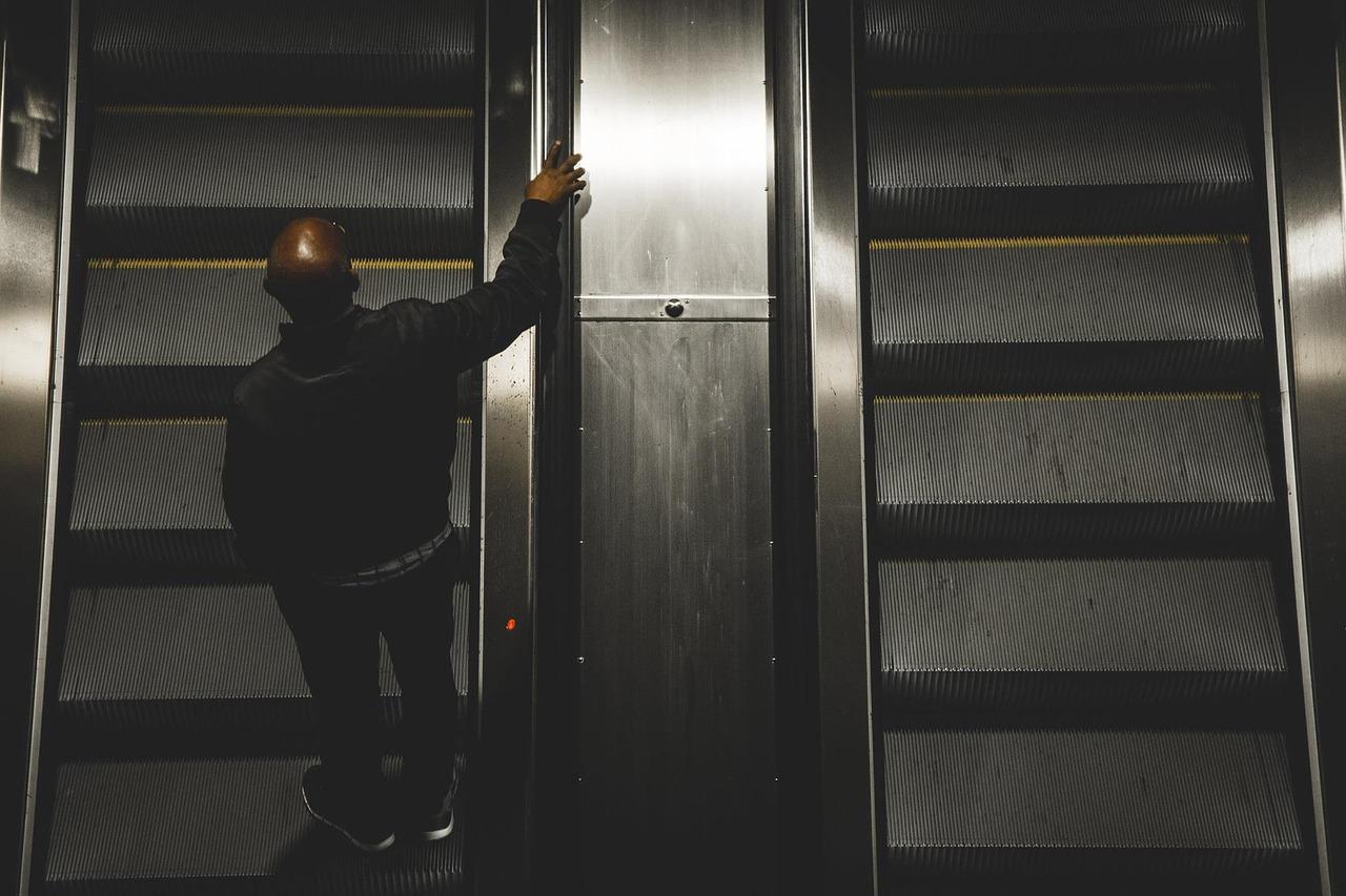 3. 舒适软装点缀