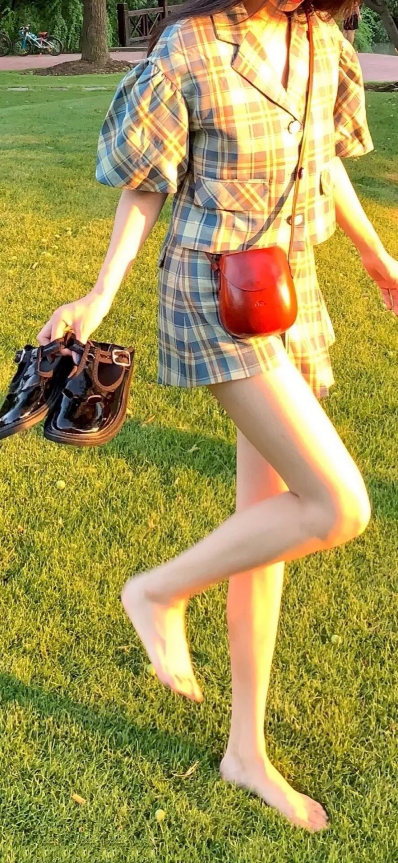 有没有腿特别好看的女生的壁纸推荐