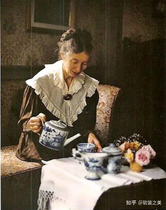 塔莎奶奶的乡村生活:忙碌充实,温暖美好