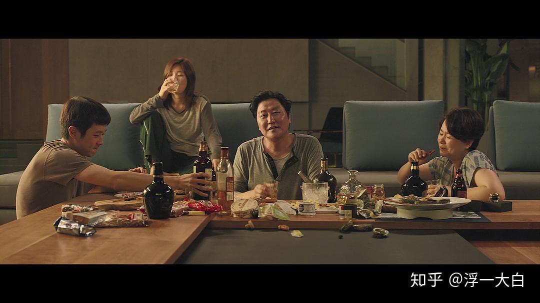 韩国电影寄生虫有哪些细思极恐值得品味的细节