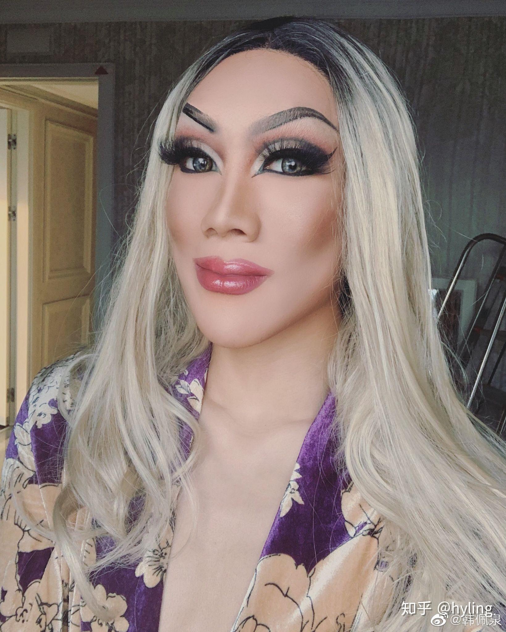 怎么看待最近很火的美妆博主「道上都叫我赤木刚宪」? - 知乎