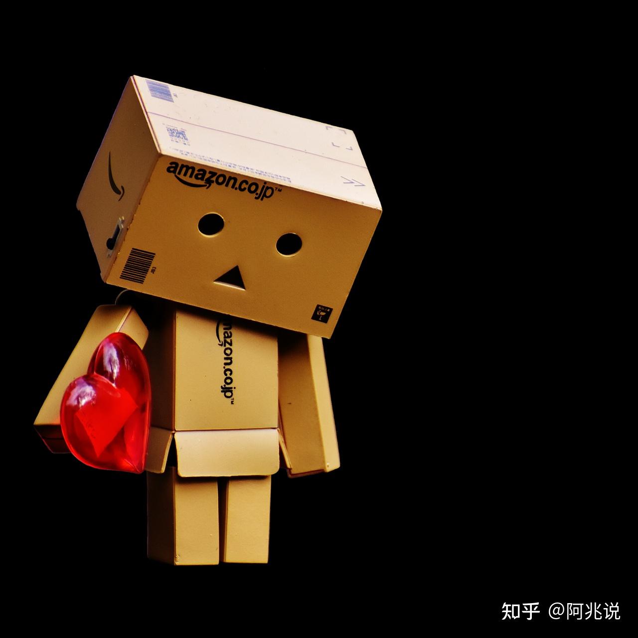 缺爱的男人长大后都有什么性格特点,对待感情是什么态度?