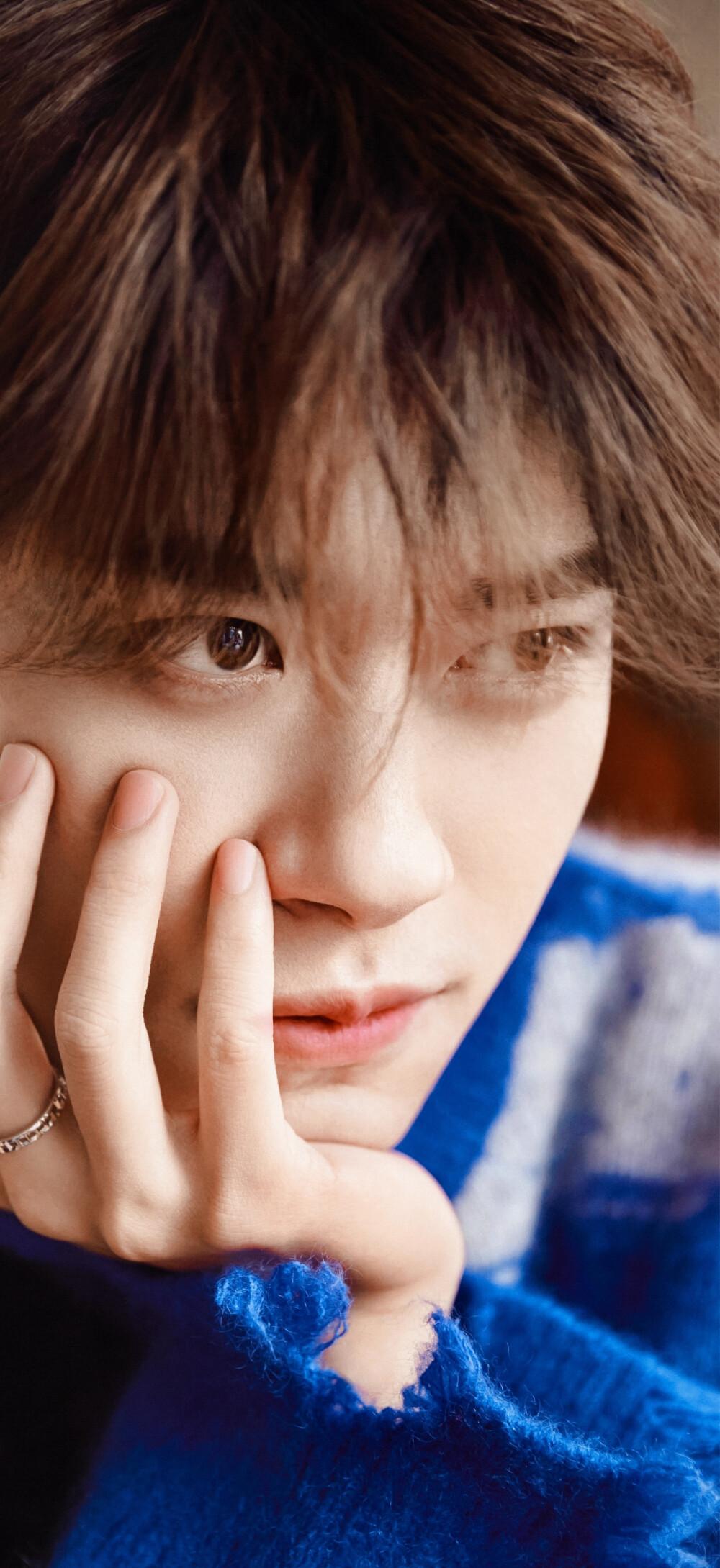 有没有好看的帅哥壁纸推荐? - 知乎