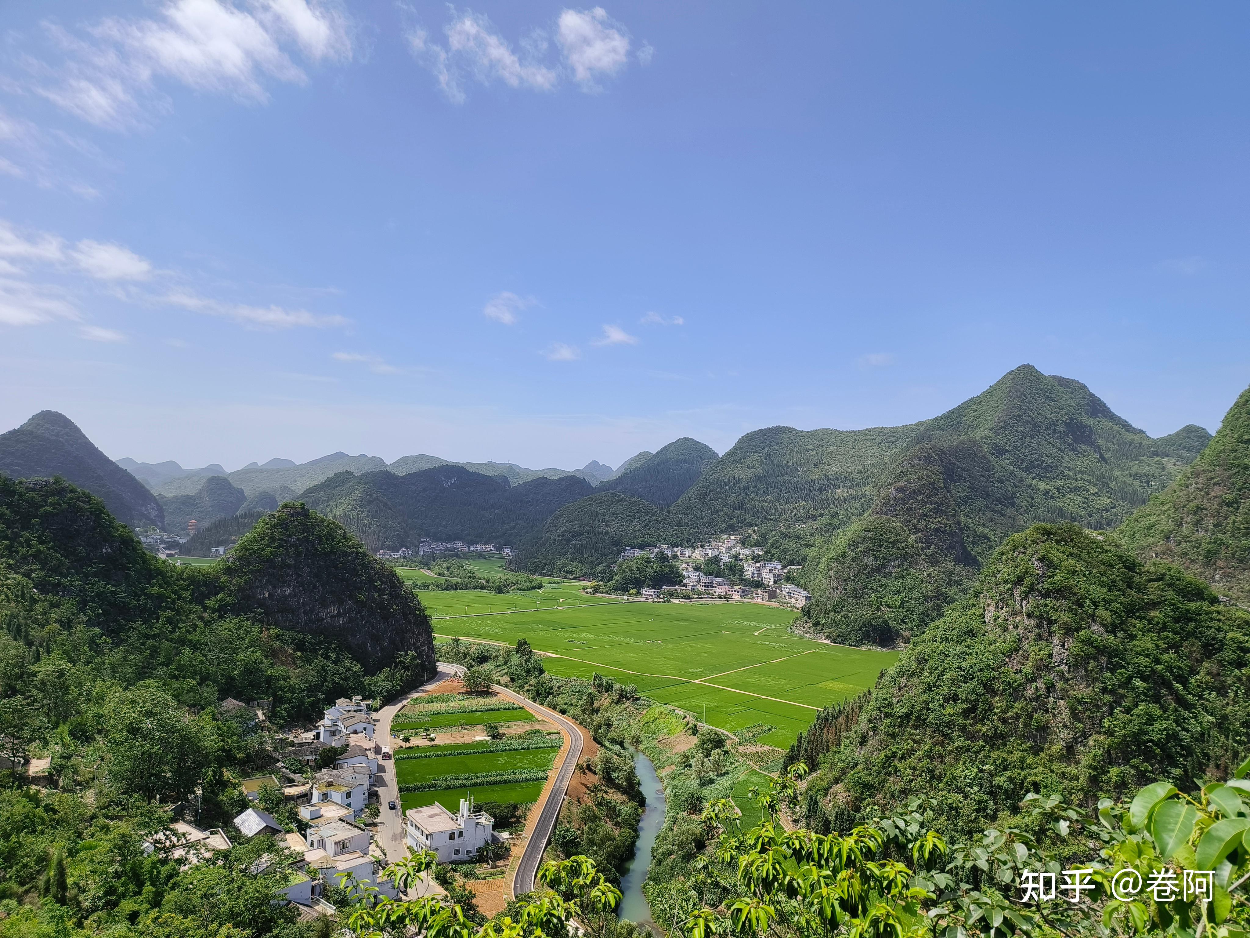 三大自然景观,马岭河峡谷,万峰林,万峰湖